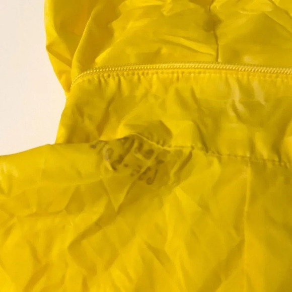 Vintage K Way Yellow Windbreaker Size 5 Packable Raincoat Jacket Unisex - Picture 10 of 12